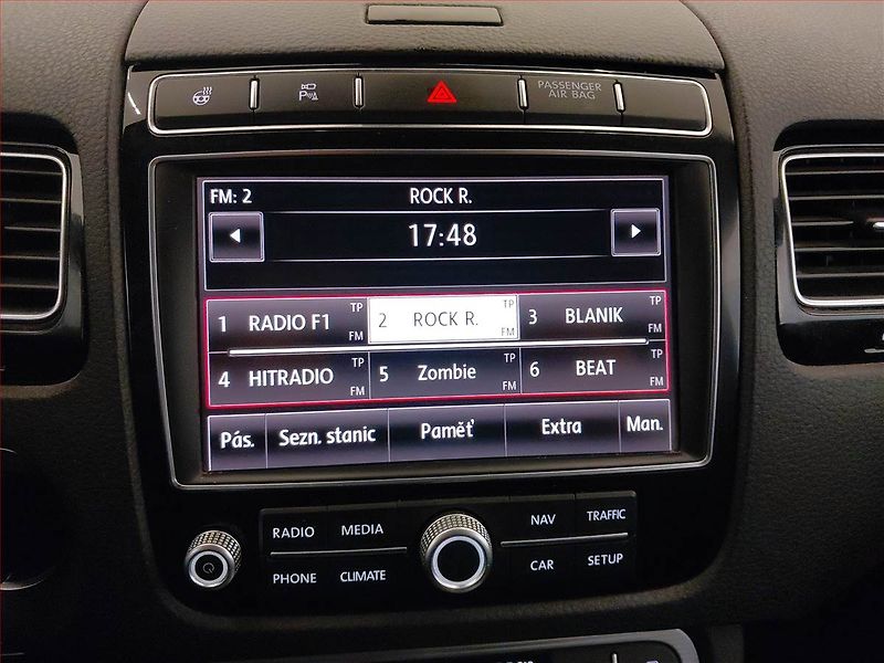 Volkswagen Touareg (2017) R-Line 3.0 TDI, 4X4, Automat - fotka 13 z 18