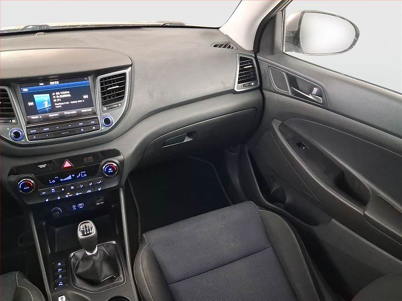 Hyundai Tucson (2019) 2.0 CRDi, 4X4, ČR,1.maj - fotka 8 z 20