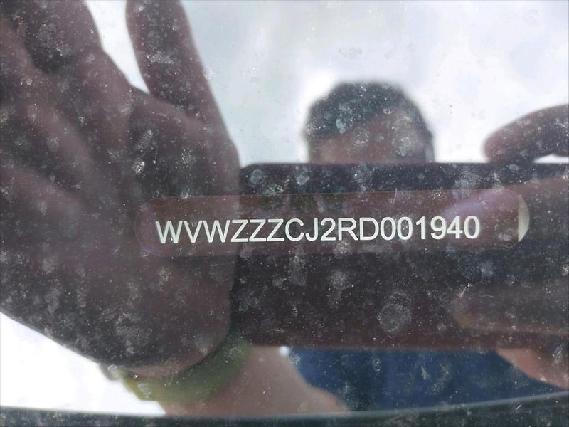 Volkswagen Passat 2,0 TDI PANORAMA,WEBASTO,TAŽNÉ - fotka 12 z 12