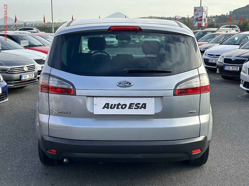 Ford S-MAX (2006) 2.0TDCi 7míst, STK9/28 - fotka 5 z 17