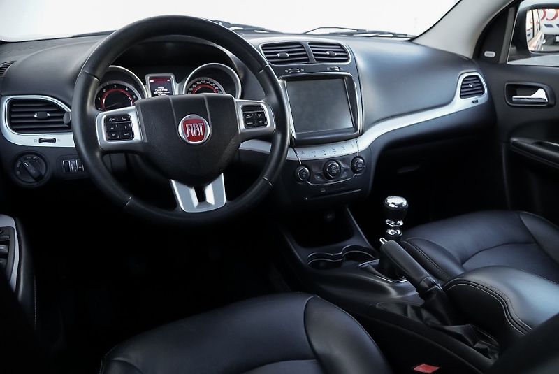 Fiat Freemont 2.0 Multijet LOUNGE - fotka 20 z 43
