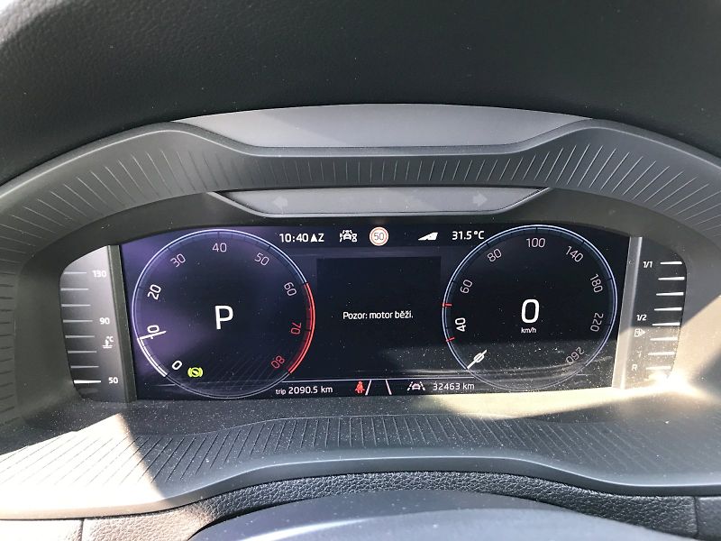 Škoda Karoq (2025) SEL TS 110/1.5 A7F - fotka 18 z 27