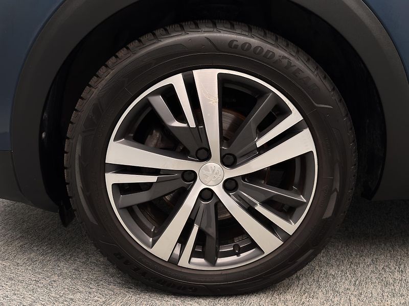 Peugeot 5008 1.5 BlueHDi Allure  CZ 1.maj - fotka 49 z 49
