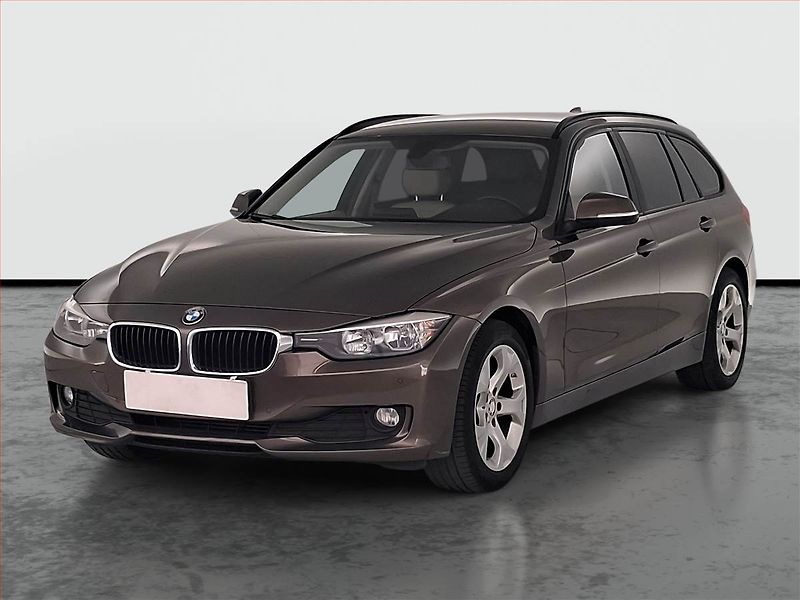 BMW Řada 3 (2014) 318 d, Automat, Navi, Tempomat - fotka 2 z 22