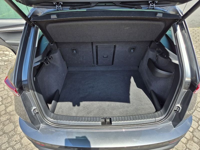Škoda Karoq Top Selection 1.5 TSI 110 kW - fotka 15 z 29