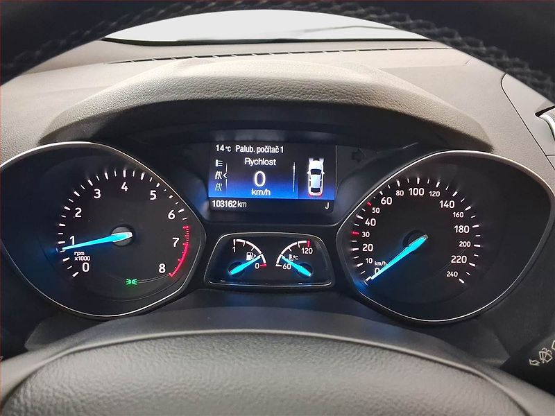 Ford Kuga (2019) 1.5 EcoBoost, ČR,1.maj - fotka 11 z 21