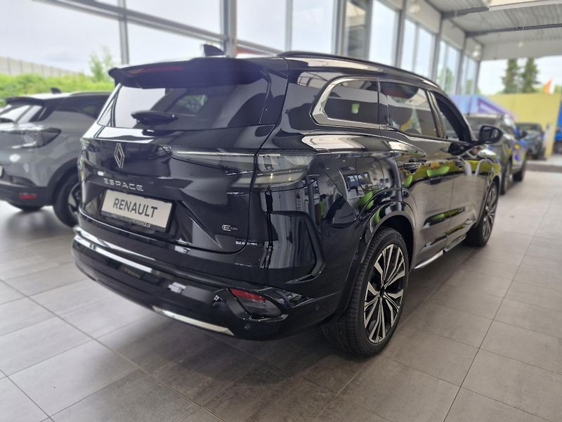 Renault Espace (2026) Iconic full hybrid E-Tech 200  - fotka 4 z 13