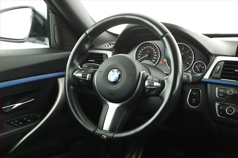 BMW Řada 3 (2015) M Sport 330d xDrive GT - fotka 8 z 20