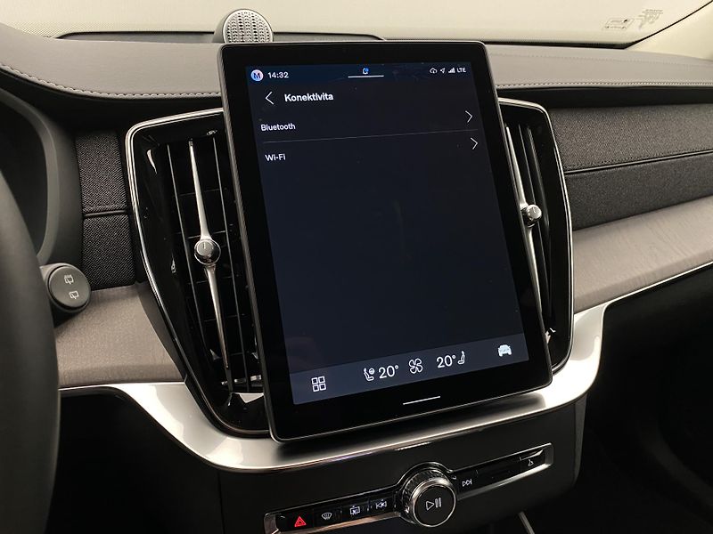 Volvo XC90 (2026) B5 AWD AUT BRIGHT PLUS 7míst - fotka 63 z 73