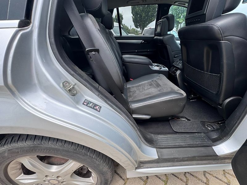 Mercedes-Benz Třídy R (2006) 320 CDI 4X4 165 KW STK - fotka 31 z 38