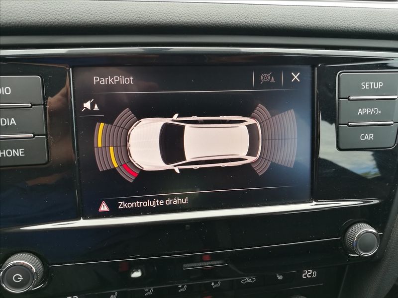 Škoda Octavia 1,5 TSi 1.majitel kombi - fotka 9 z 21