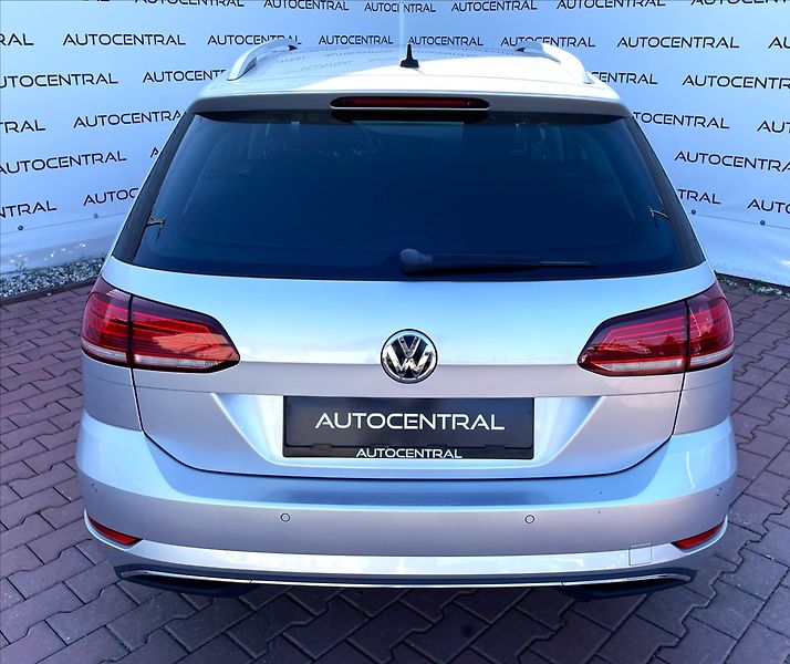 Volkswagen Golf 1,6 TDi,JOIN,85kw,po servisu - fotka 5 z 24