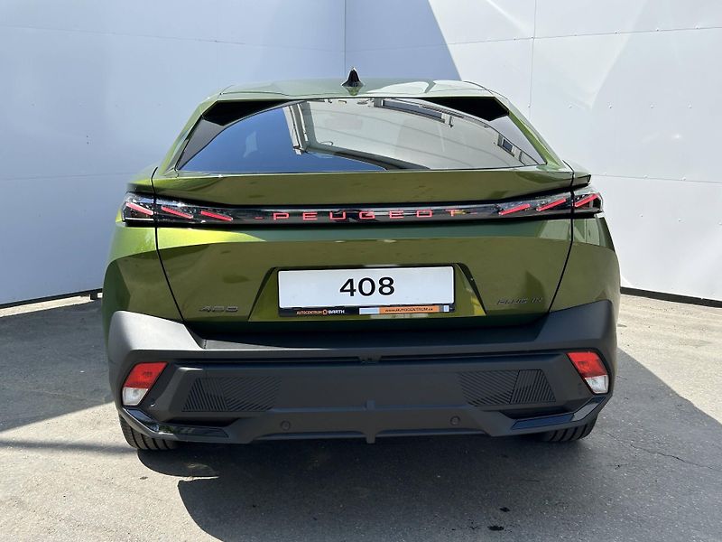 Peugeot 408 (2026) GT 240 e-DCS7 1,6 PureTech - fotka 5 z 26