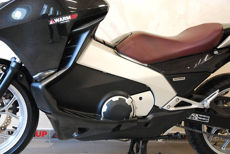 Honda NC 750 D Integra (2013) NC 700 D Integra - hezký stav - fotka 16 z 20