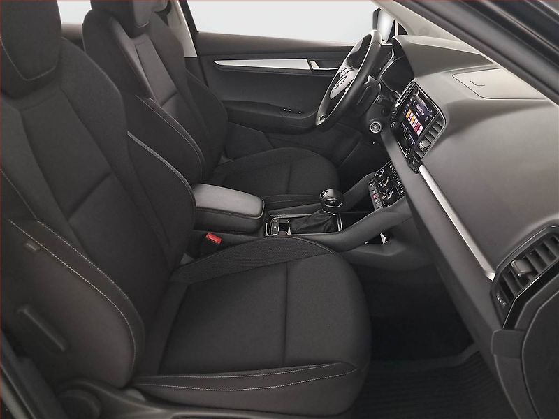 Škoda Karoq (2024) Fresh 1.5 TSI - fotka 9 z 32