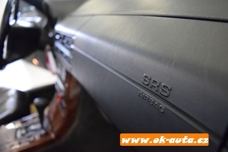 Mercedes-Benz SL 500 129 240 kW AUTOMAT  - fotka 25 z 52