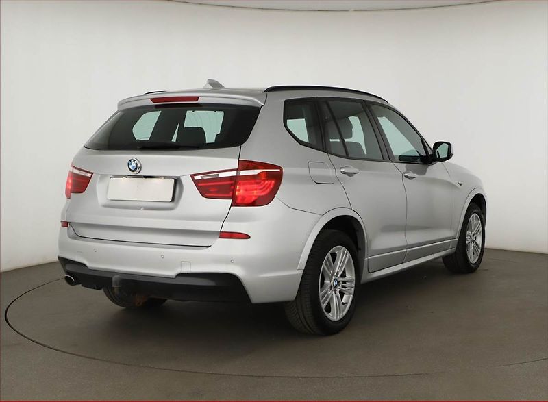 BMW X3 (2012) xDrive20d, 4X4, Automat, Kůže - fotka 5 z 20