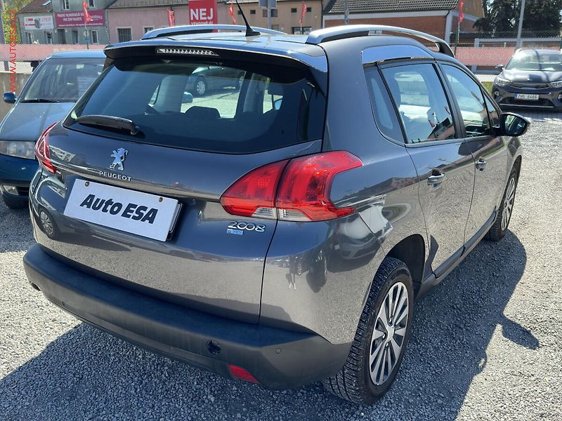 Peugeot 2008 (2014) 1.6HDi, ČR, AT, navi, AC - fotka 4 z 20