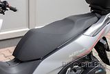 QJ Motor (2026) MTX 125 Hybrid + top box - náhled 12