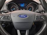 Ford Focus (2016) 1.0 EcoBoost - náhled 16
