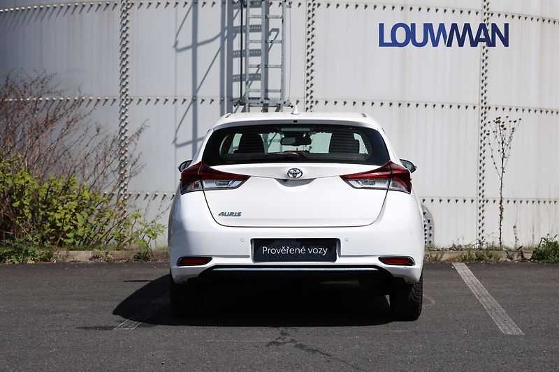Toyota Auris ACTIVE TREND - fotka 17 z 19