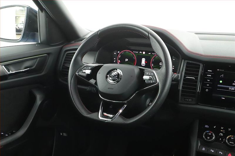Škoda Kodiaq (2023) RS 2.0 TSI - fotka 8 z 20