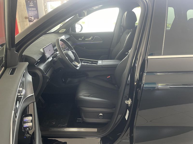 Chery TIGGO 9 PHEV (2026) 1,5T Unique - fotka 9 z 58