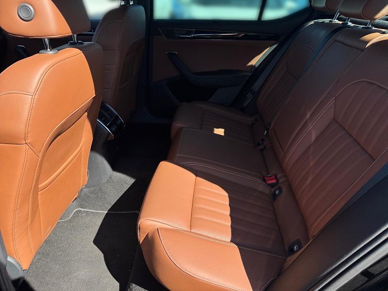 Škoda Superb (2023) L&K 2.0TDI 147kW DSG 4x4 TAŽNÉ - fotka 8 z 11