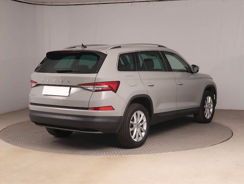 Škoda Kodiaq (2023) Style 2.0 TDI - fotka 5 z 23