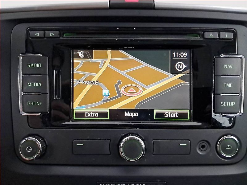 Škoda Superb (2014) Greenline 1.6 TDI, Navi - fotka 13 z 17