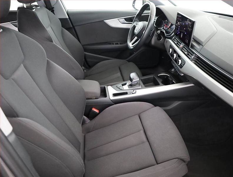 Audi A4 (2021) 35 TDI, Automat, Navi - fotka 7 z 16