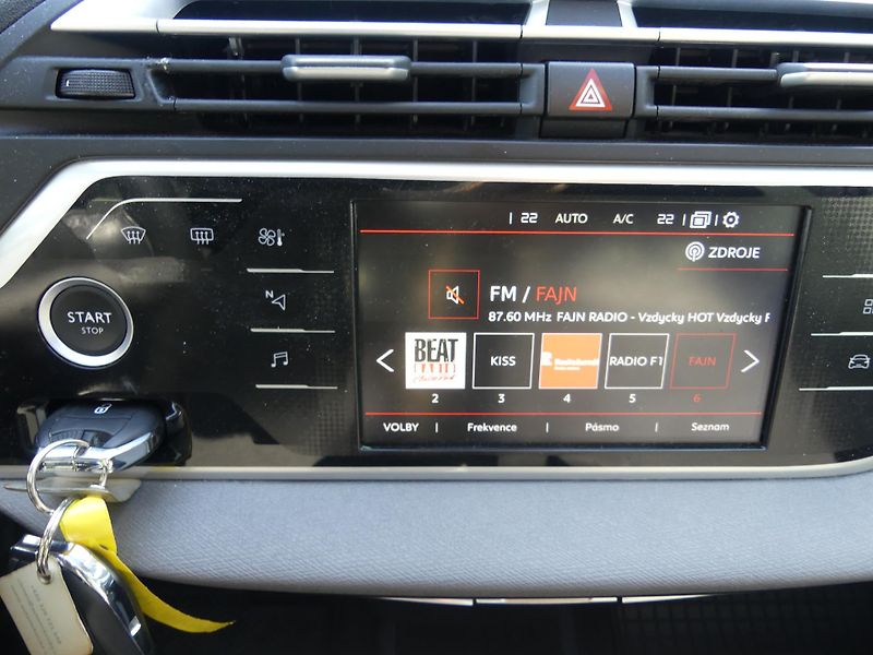 Citroën Grand C4 SpaceTourer (2022) 2,0 BlueHDi EAT8 - fotka 15 z 19