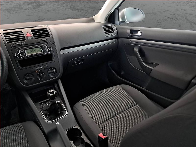 Volkswagen Golf (2008) 1.9 TDI, nová STK, Tažné - fotka 8 z 16