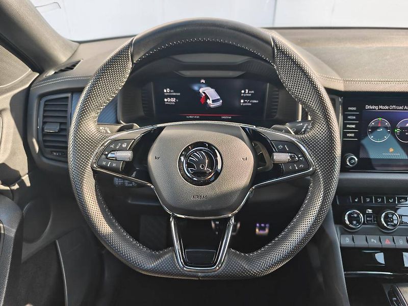 Škoda Kodiaq Sportline DSG 4x4 2,0TDI - fotka 13 z 28