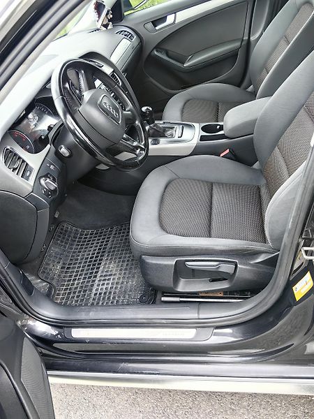 Audi A4 Allroad (2011) Audi A4 Allroad 2.0 TDI 105kw - fotka 10 z 12