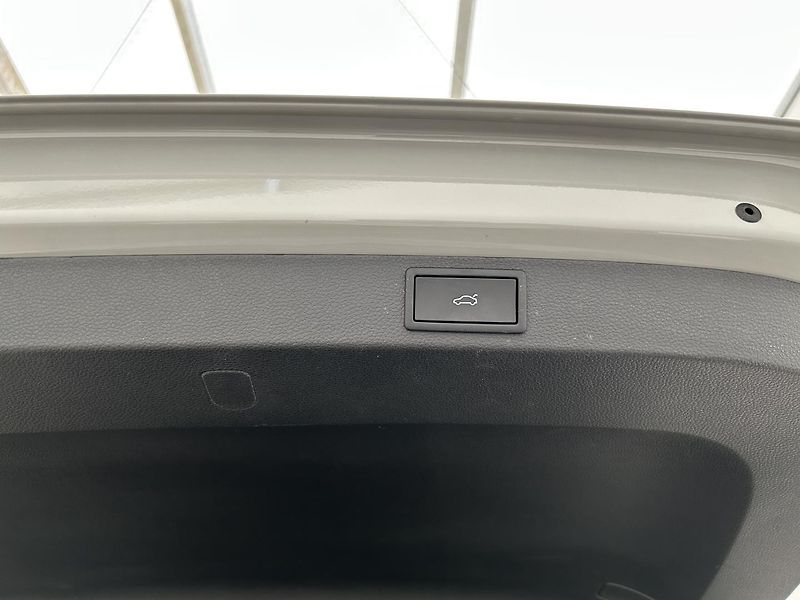 Škoda Karoq 2.0 TDI 4x4 SportLine - fotka 27 z 28