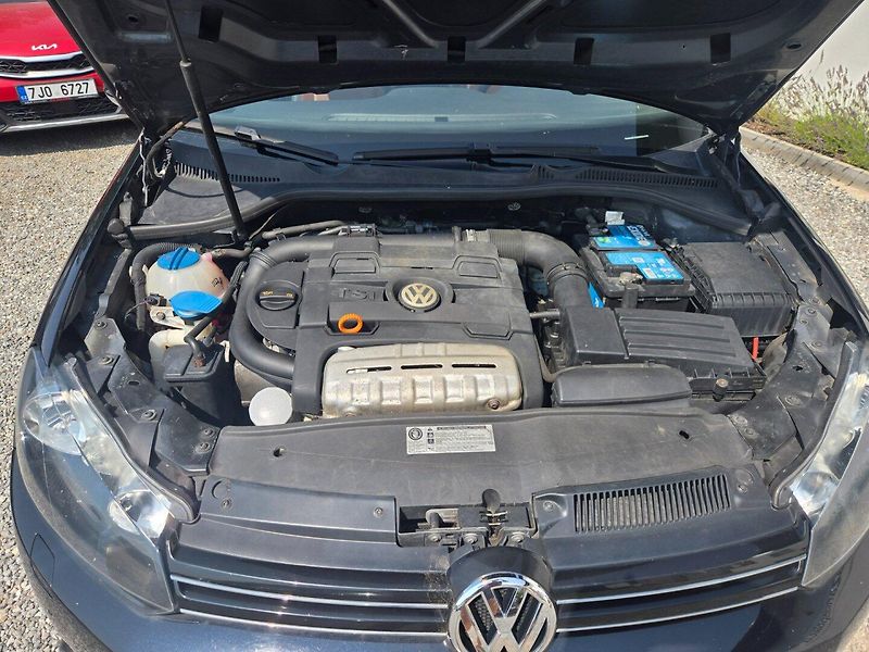 Volkswagen Golf (2010) 1.4 TSI Serviska Individual - fotka 23 z 23