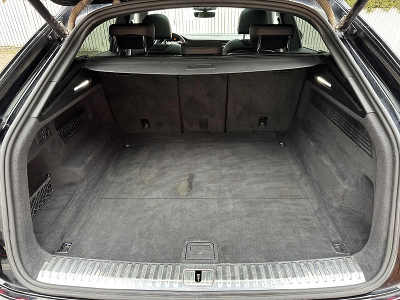 Audi Q8 50TDi-R23-NEZ.TOP-ČR-SERVIS - fotka 37 z 38