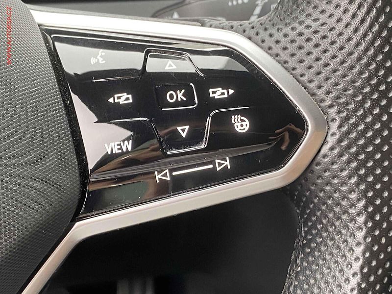 Volkswagen Arteon (2022) 2.0 TSi 4x4, 1.maj,ČR, R - fotka 15 z 21