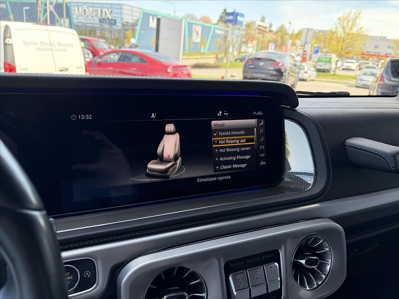 Mercedes-Benz Třídy G G 350d AMG paket - fotka 12 z 32