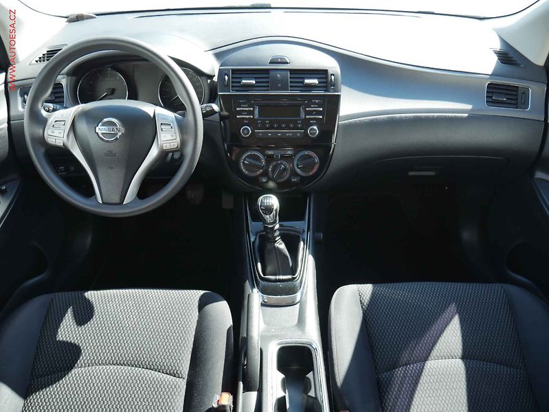 Nissan Pulsar (2015) 1.2PT, ČR, AC, temp - fotka 8 z 18