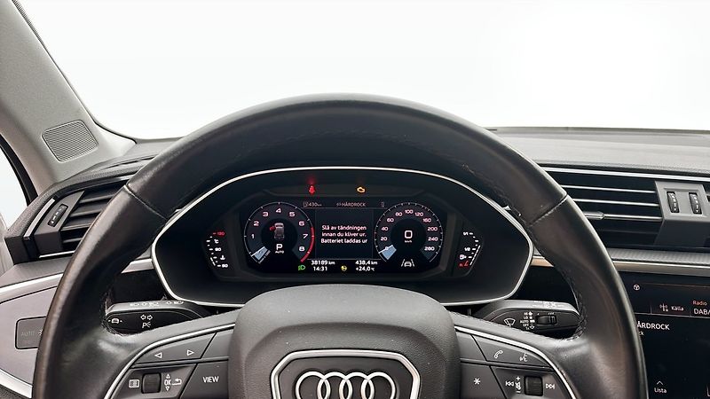 Audi Q3 35TFSI S Tronic LED Cockpit - fotka 12 z 17
