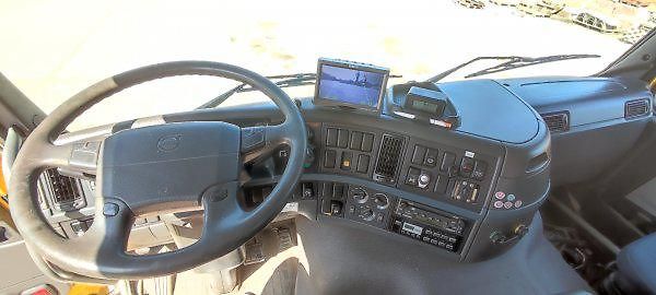 Volvo (2007) 8x6 kovo 54/32t E5 Terberg+HR - fotka 9 z 20
