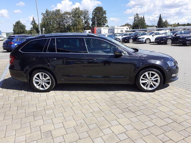 Škoda Octavia (2018) KOMBI 1.5 TSi DSG - fotka 3 z 41