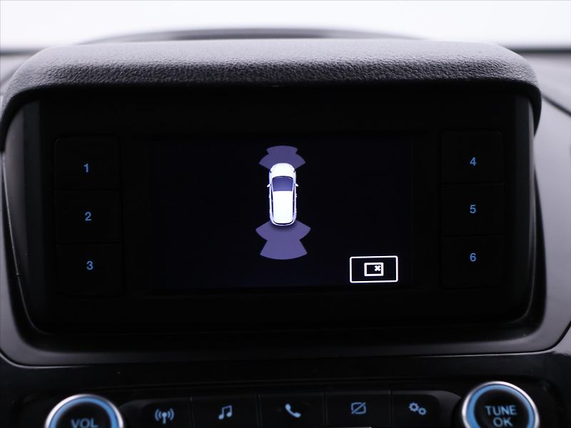 Ford Tourneo Connect 1,5 TDCI Titanium CZ Panorama - fotka 25 z 38