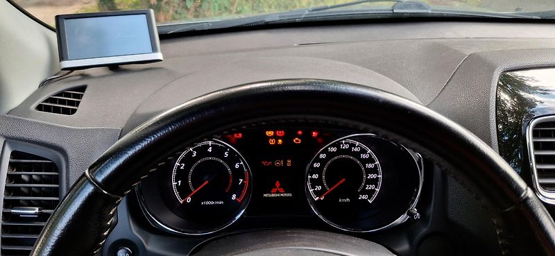 Mitsubishi ASX 1.6 86 kw - fotka 22 z 41