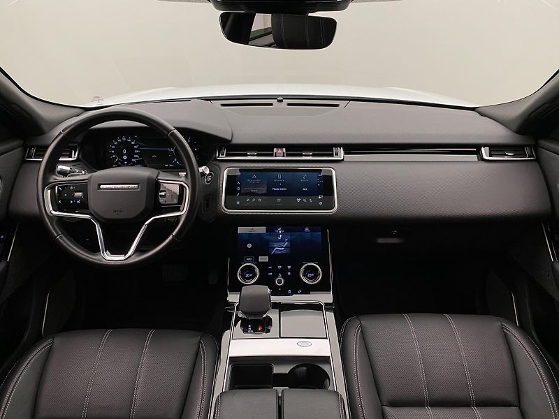 Land Rover Range Rover Velar D200 SE AWD AUT  - fotka 2 z 47