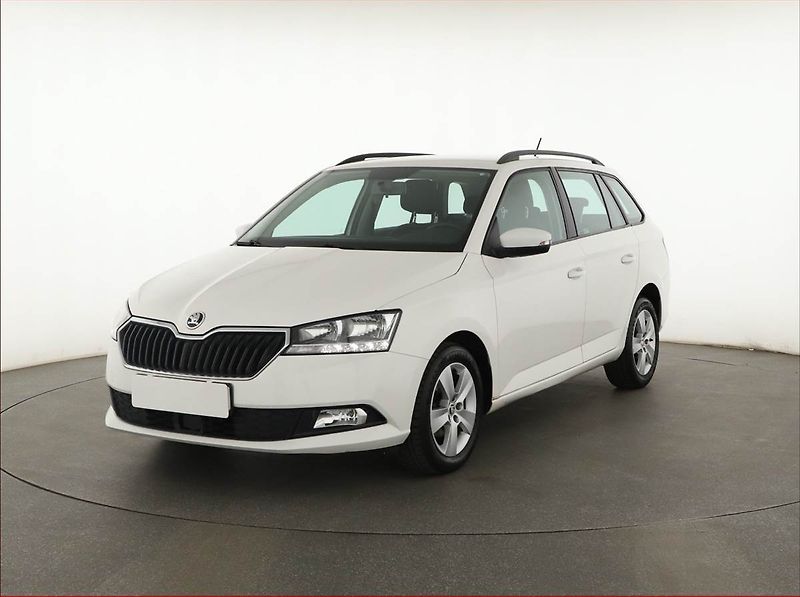 Škoda Fabia (2018) 1.0, ČR,1.maj, Tempomat - fotka 2 z 12
