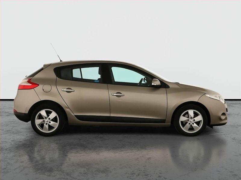 Renault Mégane (2010) 1.5 dCi, po STK - fotka 6 z 13