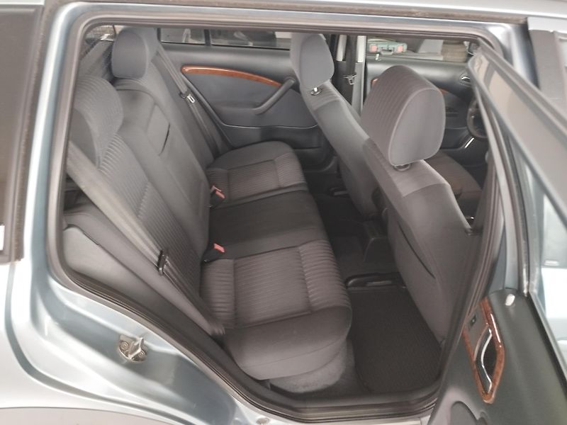 Škoda Octavia (2001) TDI,66KW,KLIMA,ALU,LED,1.MAJ - fotka 15 z 27